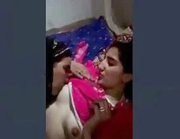 Pakistan Sxxx Videos - Beauty horny paki girl xx video pakistan sucking boobs lasbin mms